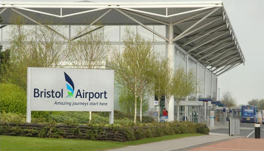 Taxi Southampton Airport to Bristol Airport