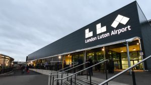 Taxi Southampton to Luton Airport